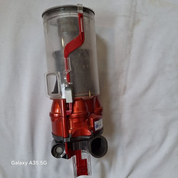 Dyson DC24 Vacuum Cleaner Cyclone Assembly With Filter A Replacement Part - Picture 8 of 9